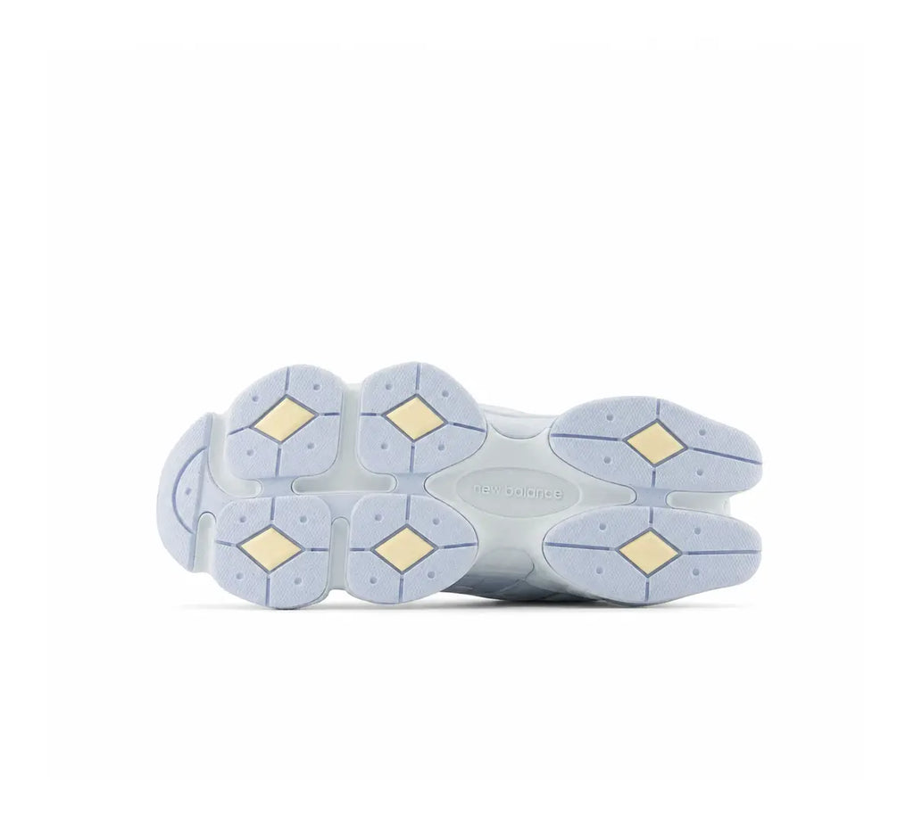 New Balance 9060 „Sea Salt Oxford Blue“