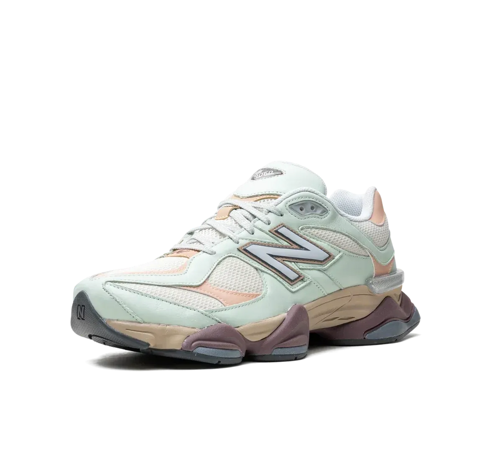 New Balance 9060 „Clay Ash“