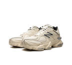 New Balance 9060 „Turtledove Black“