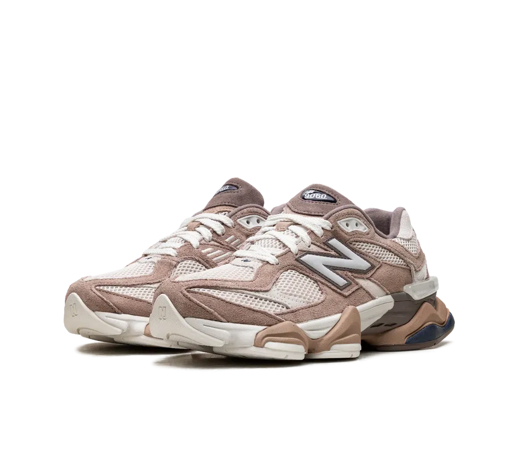 New Balance 9060 „Earth Shadow Flat Taupe“