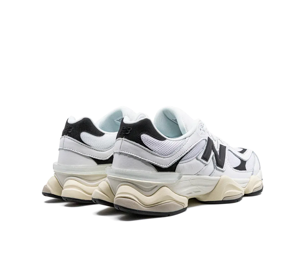 New Balance 9060 „White Black“