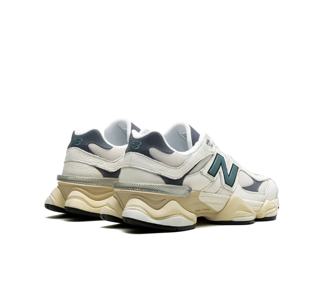 New Balance 9060 „New Spruce“