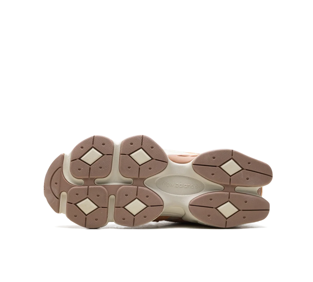 New Balance 9060 „Flat Taupe Copper“