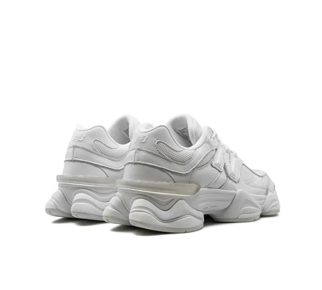 New Balance 9060 „White“