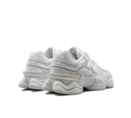 New Balance 9060 „White“